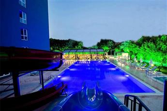 Grand Alisa Hotel
