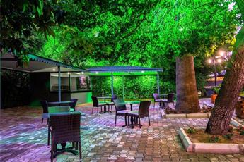 Grand Alisa Hotel