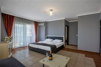 Grand Alisa Hotel