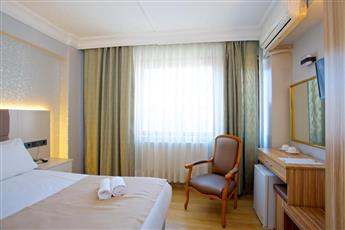 Grand Ant Hotel 3*