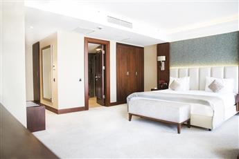 Grand Aras Hotel & Suites 4*