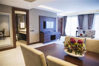 Grand Aras Hotel & Suites 4*