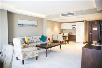 Grand Aras Hotel & Suites 4*