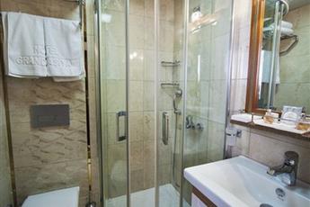 Grand Asiyan Hotel 3*