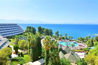 Grand Blue Sky International 4*