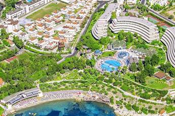 Grand Blue Sky International 4*