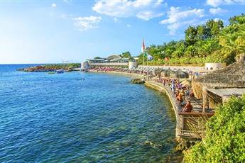 Grand Blue Sky International 4*