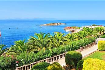 Grand Blue Sky International 4*