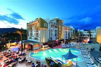 Grand Cettia Hotel 4*