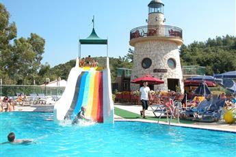 Grand Cettia Hotel 4*