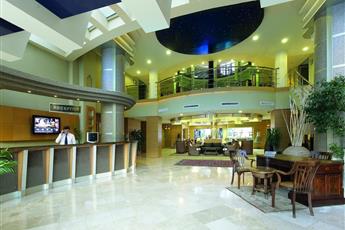Grand Cettia Hotel 4*