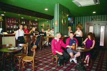 Grand Cettia Hotel 4*