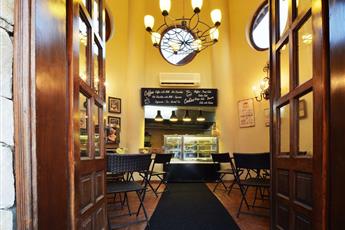 Grand Cettia Hotel 4*