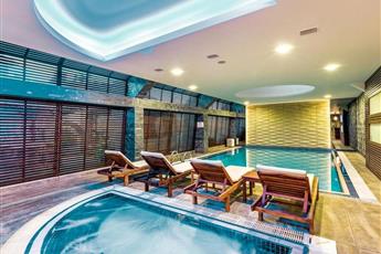 Grand Cettia Hotel 4*