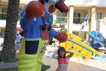 Grand Cettia Hotel 4*