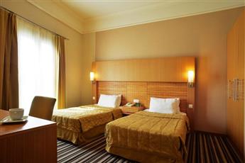 Grand Cettia Hotel 4*