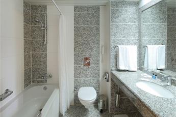 Grand Cettia Hotel 4*