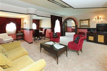 Grand Cettia Hotel 4*