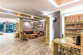 Grand Cettia Hotel