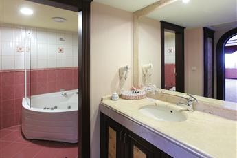 Grand Cettia Hotel