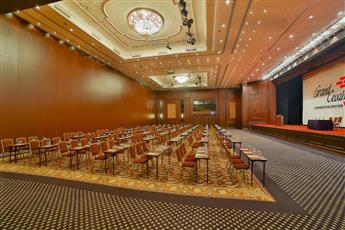 Grand Cevahir Hotel & Convention Center 5*