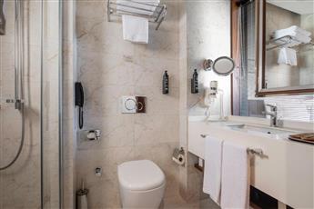 Grand Harilton Hotel 5*