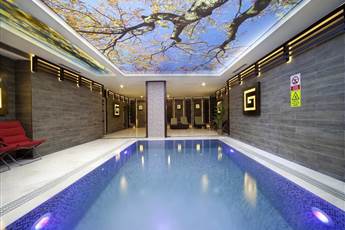 Grand Hotel de Pera 4* Grand Hotel de Pera 4*