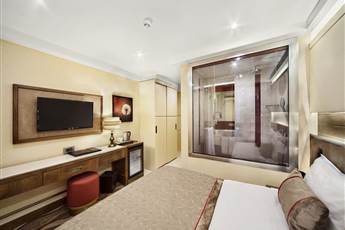 Grand Hotel de Pera 4* Grand Hotel de Pera 4*