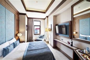 Grand Hotel de Pera 4* Grand Hotel de Pera 4*