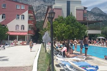 Grand Hotel Derin 4*