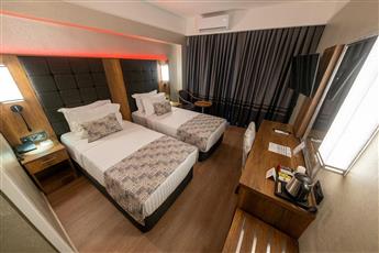 Grand Ideal Premium Hotel