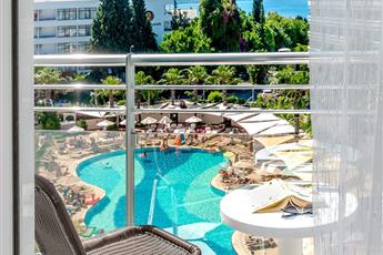 Grand Ideal Premium Hotel