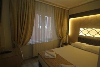 Grand Liza Hotel 3*