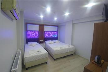 Grand Liza Hotel