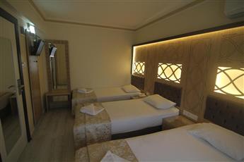 Grand Liza Hotel