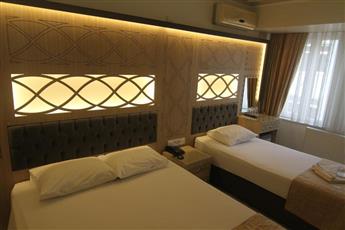 Grand Liza Hotel