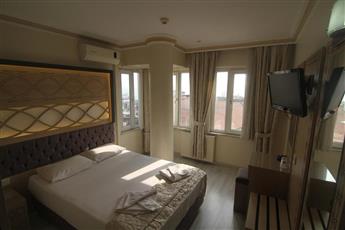 Grand Liza Hotel