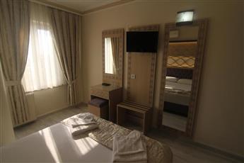 Grand Liza Hotel