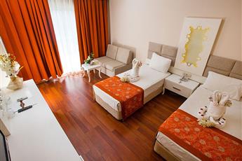 Grand Miramor Hotel