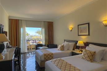 Grand Oasis Resort 4*