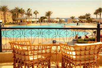 Grand Oasis Resort 4*