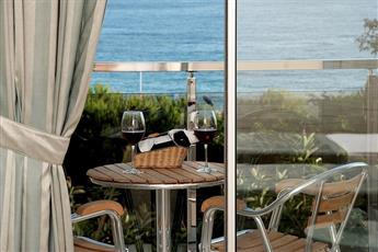 Grand Okan Hotel