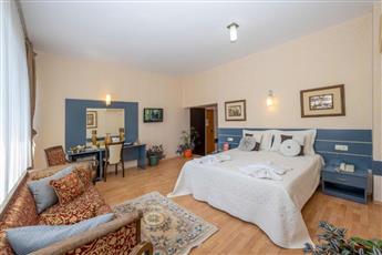 Grand Ons Hotel