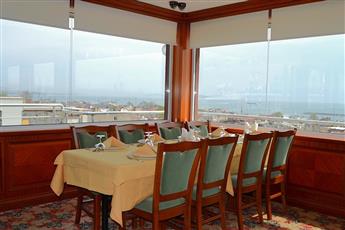 Grand Pamir Hotel 3*