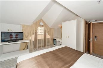 Grand Pamir Hotel 3*