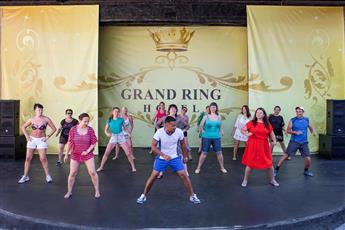 Grand Ring Hotel