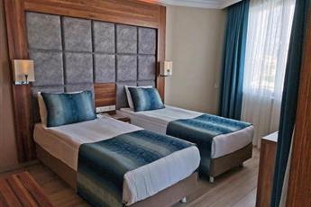 Grand Seker Hotel