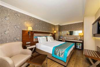 Grand Yavuz Hotel 4* Grand Yavuz Hotel 4*