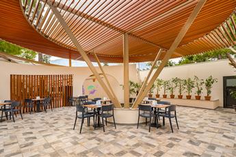 Gravel Hotels Select