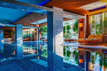 Gravel Hotels Select